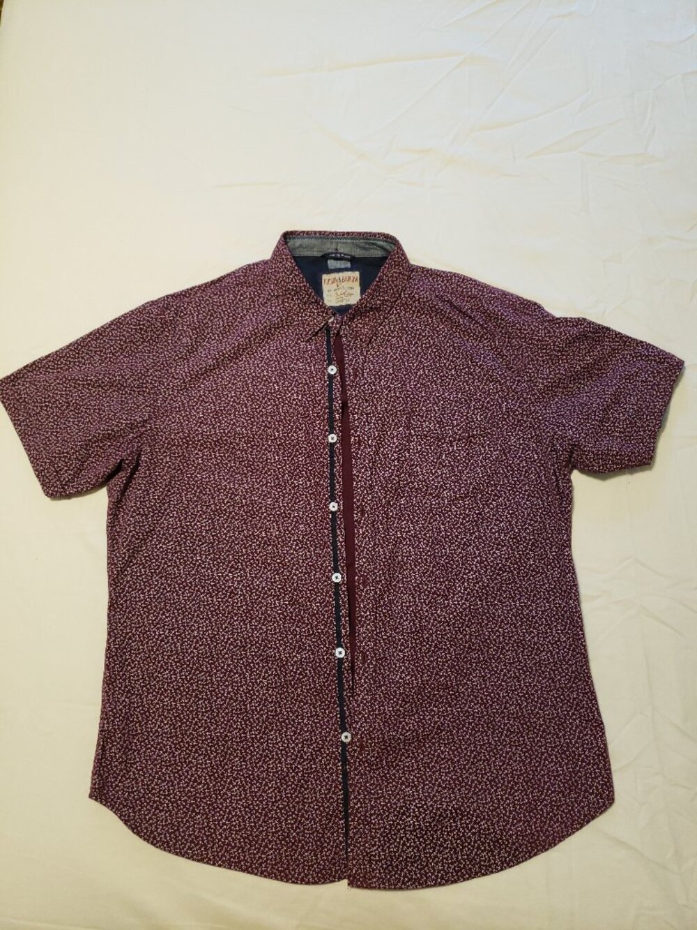 Mens XL button down shirt